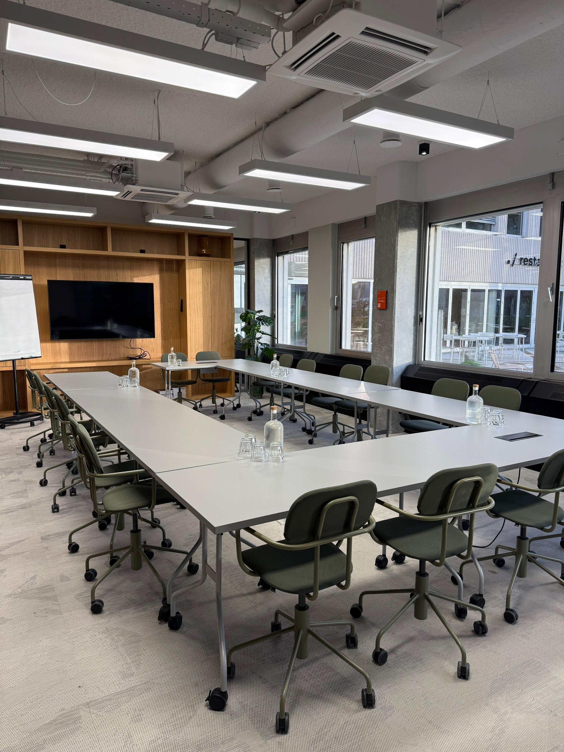 Dotslash Utrecht - Venue in Utrecht (2/5)